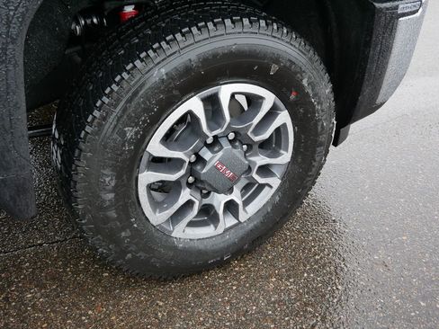 New 2026 GMC Sierra 3500 SLE w/ SLE Value Package image 5