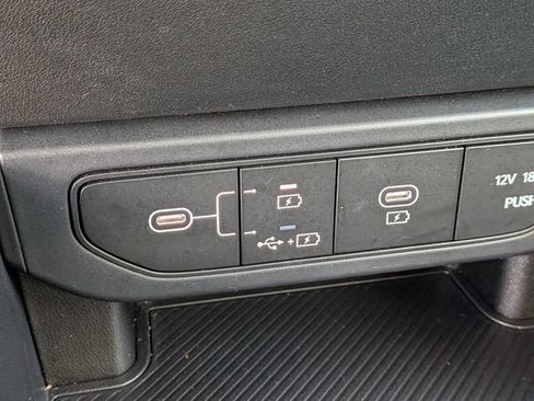 Certified 2025 Kia K4 FWD image 23