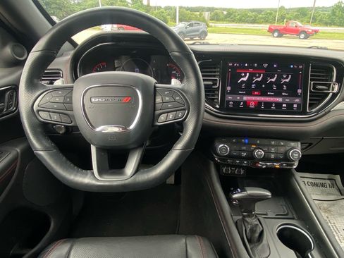 Used 2024 Dodge Durango GT AWD/4WD image 16