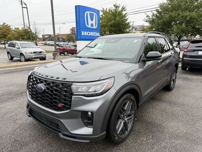 Used 2025 Ford Explorer ST