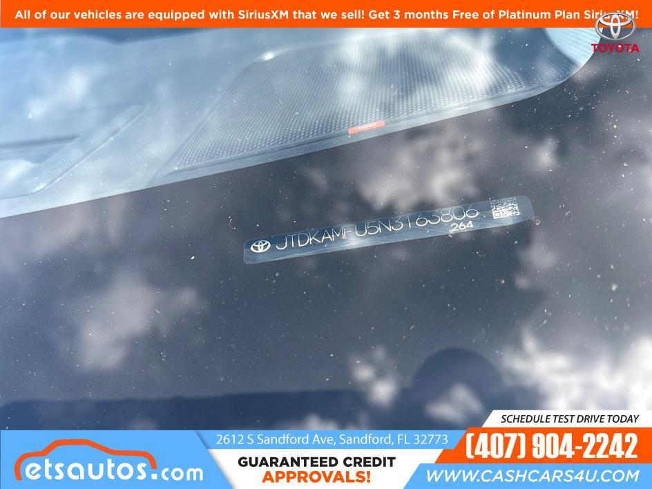 Used 2022 Toyota Prius Limited FWD image 23