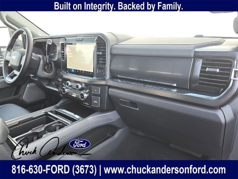 New 2026 Ford F250 Lariat w/ Black Appearance Package image 23