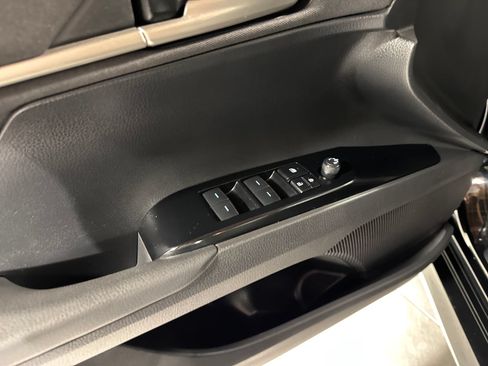 Used 2025 Toyota Camry LE FWD image 16
