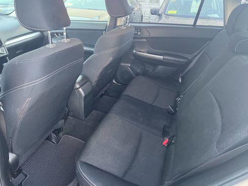 Used 2015 Subaru Crosstrek 2.0i Premium w/ Moonroof Package image 17