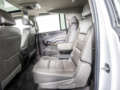 Used 2019 GMC Yukon XL Denali w/ Denali Ultimate Package image 8