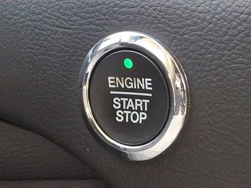 Used 2022 Ford Edge SEL w/ Convenience Package image 24