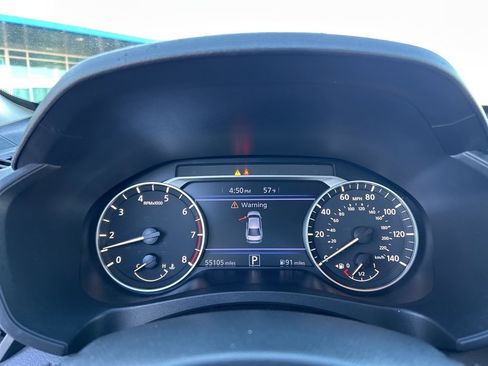 Used 2024 Nissan Altima 2.5 SV image 18