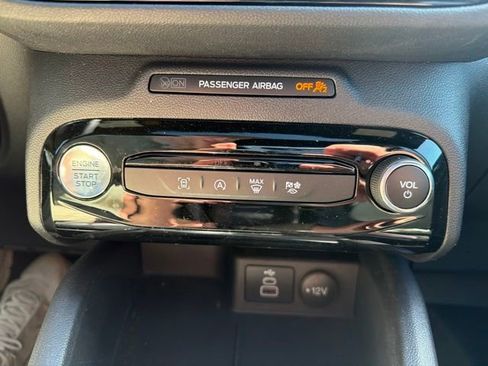 Used 2024 Ford Escape ST-Line w/ Tech Pack #1 FWD image 34