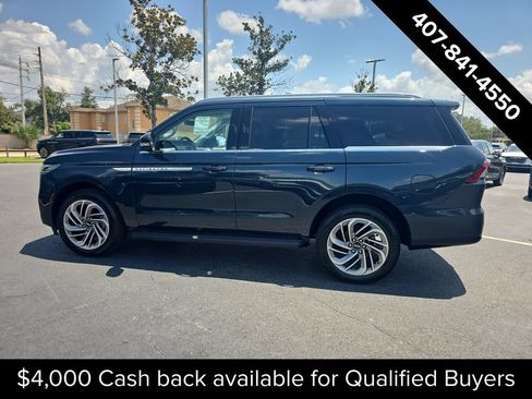 New 2026 Lincoln Navigator Premiere AWD/4WD image 6