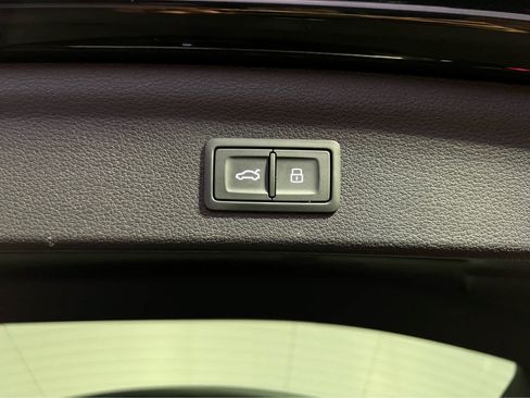 Used 2023 Audi Q3 2.0T Premium Plus w/ Premium Plus Package AWD/4WD image 28