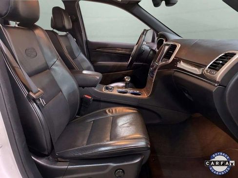 Used 2015 Jeep Grand Cherokee Overland image 24