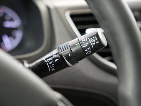 Used 2015 Honda CR-V EX image 16