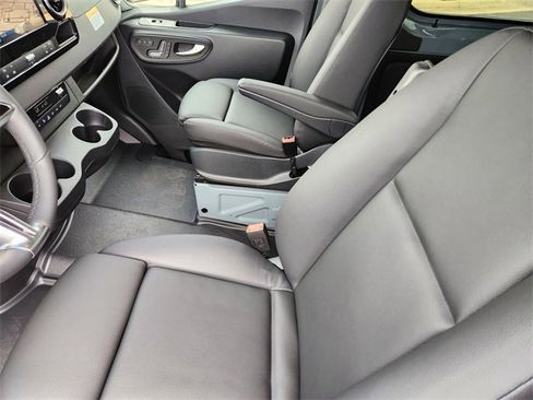 New 2025 Mercedes-Benz Sprinter 2500 image 8