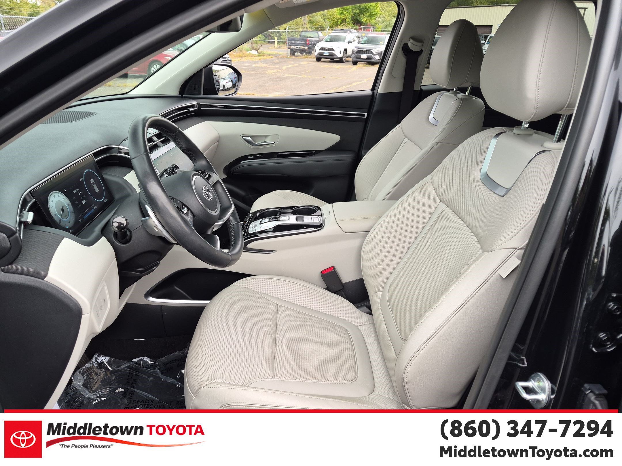 Used 2023 Hyundai Tucson Limited w/ Cargo Package AWD/4WD image 14