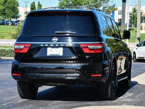Used 2022 Nissan Armada SL w/ Captain's Chairs Package AWD/4WD image 9