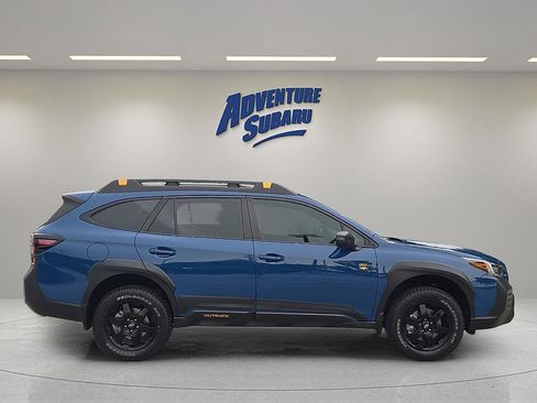Certified 2022 Subaru Outback Wilderness w/ Wilderness Package AWD/4WD image 7