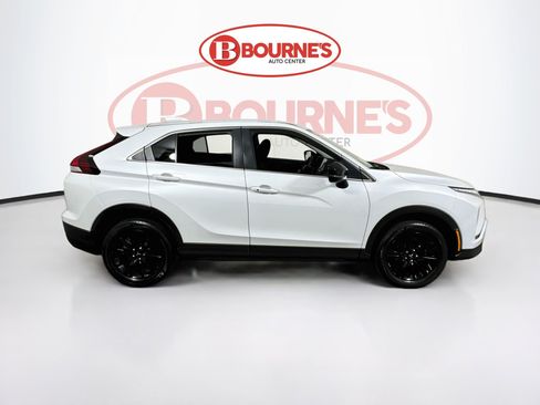 Used 2025 Mitsubishi Eclipse Cross LE AWD/4WD image 11