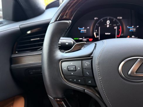 Used 2024 Lexus LS 500 w/ Interior Upgrade Package RWD image 49