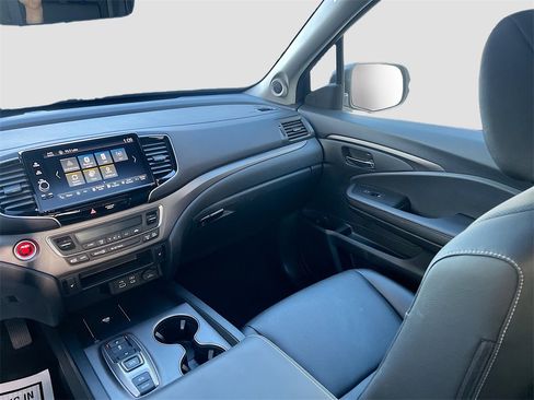 Used 2025 Honda Ridgeline RTL+ image 23