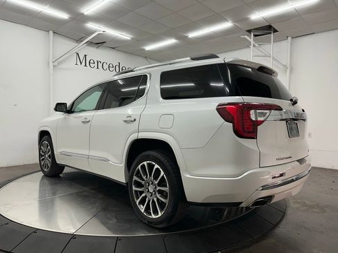 Used 2021 GMC Acadia Denali w/ Denali Technology Package AWD/4WD image 3