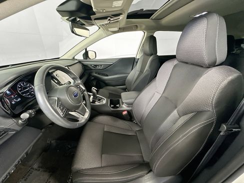 Used 2023 Subaru Outback Premium AWD/4WD image 21