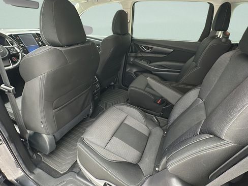 Used 2023 Subaru Ascent Premium w/ Convenience Package AWD/4WD image 10
