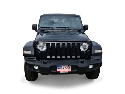 Used 2018 Jeep Wrangler Unlimited Sport image 3