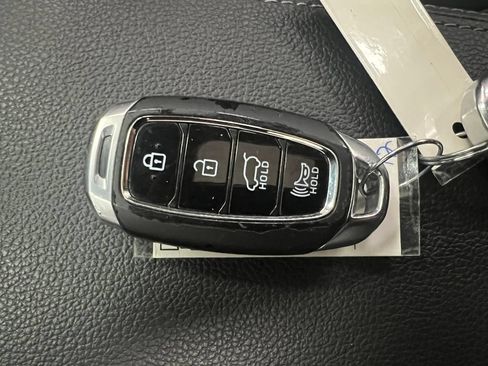 Used 2019 Hyundai Elantra GT w/ Style Package 02 FWD image 32