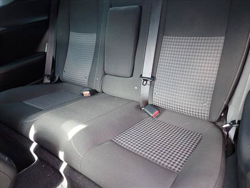 Used 2022 Dodge Challenger R/T Scat Pack RWD image 8