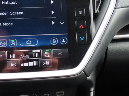 Used 2024 Subaru Impreza 2.0i Sport image 26