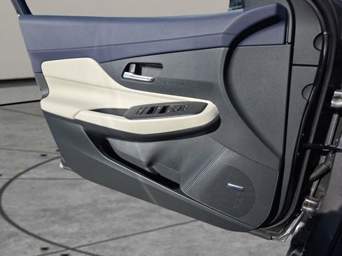 New 2026 Nissan Sentra SL w/ Floor Mat Package FWD image 11