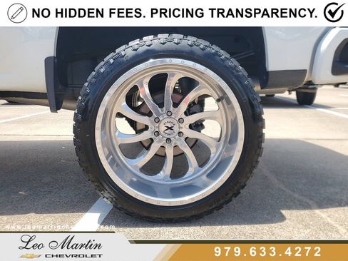 Used 2021 Chevrolet Silverado 1500 LTZ AWD/4WD image 7