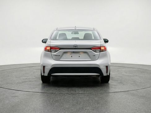 Used 2025 Toyota Corolla LE FWD image 7