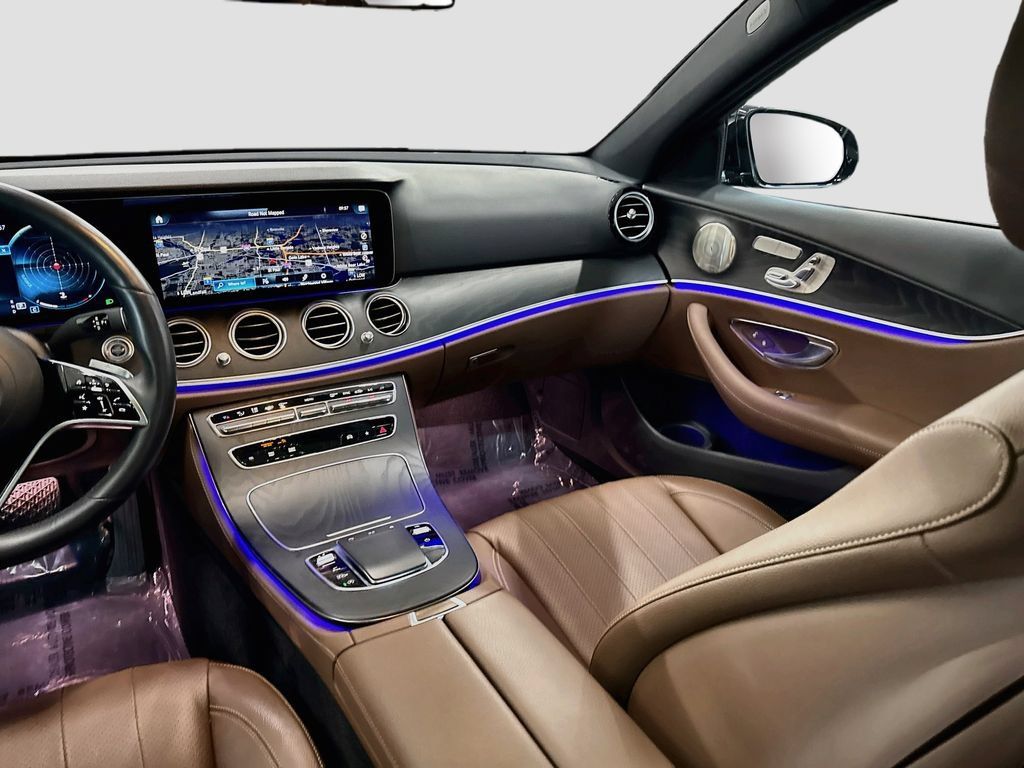 Used 2022 Mercedes-Benz E 350 4MATIC Sedan image 27