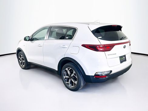 Used 2020 Kia Sportage LX AWD/4WD image 5