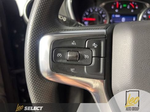 Used 2021 Chevrolet Blazer LT FWD image 17