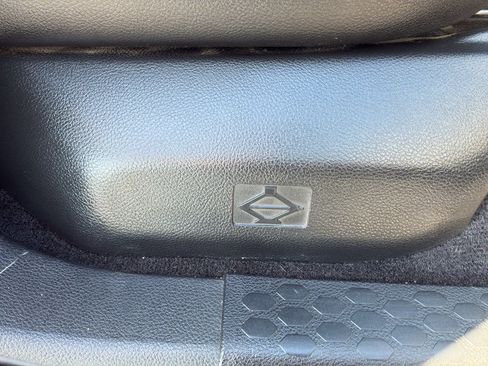Used 2014 RAM 2500 Tradesman w/ Chrome Appearance Group AWD/4WD image 57