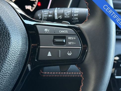 Certified 2025 Honda Pilot Sport image 29