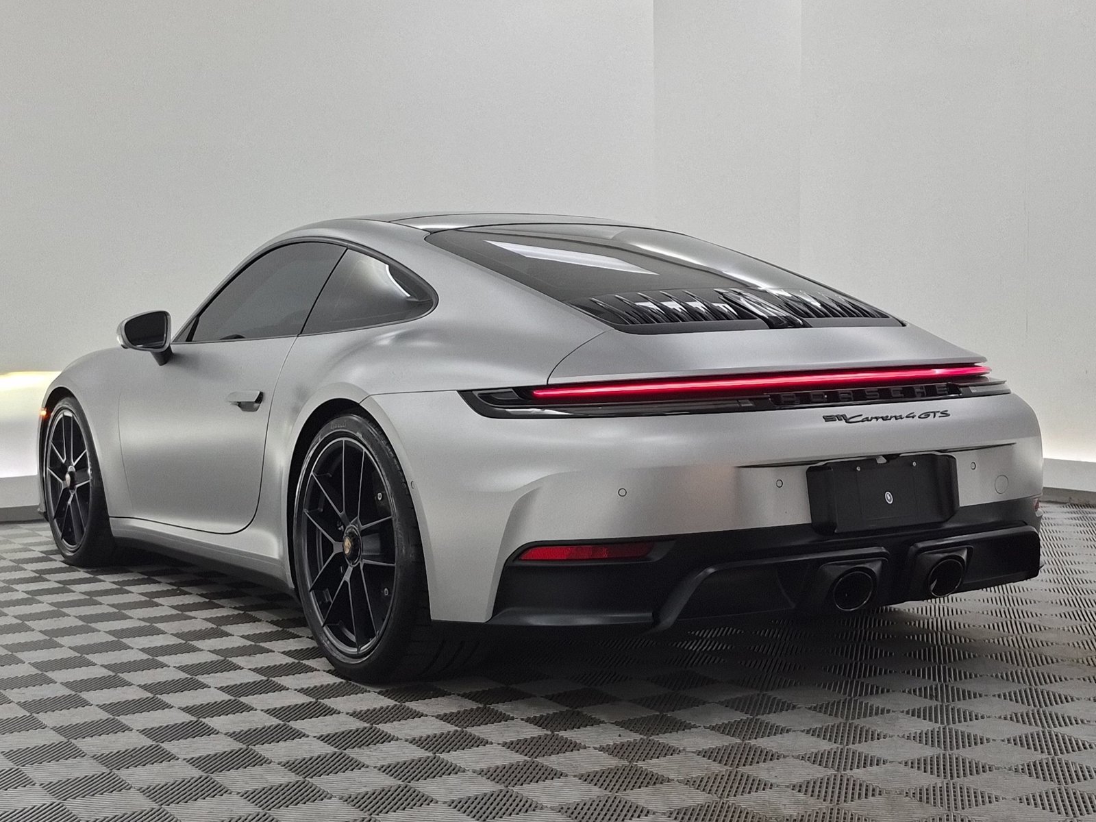 Used 2026 Porsche 911 Carrera 4 GTS AWD/4WD image 3