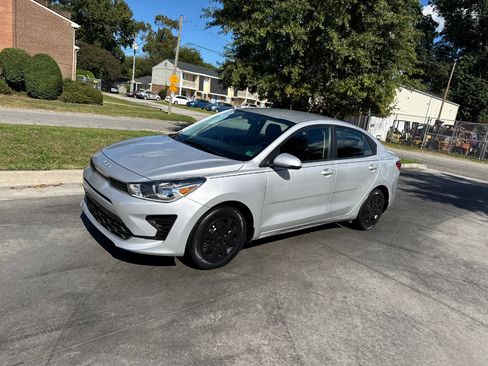 Used 2022 Kia Rio S image 7