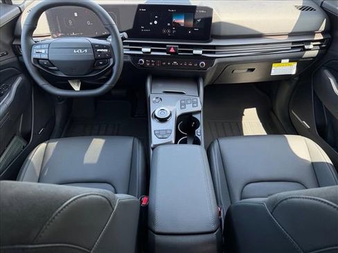 New 2026 Kia Sportage SX Prestige AWD/4WD image 15