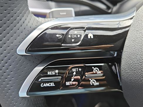 New 2026 Mercedes-Benz GLC 300 image 18