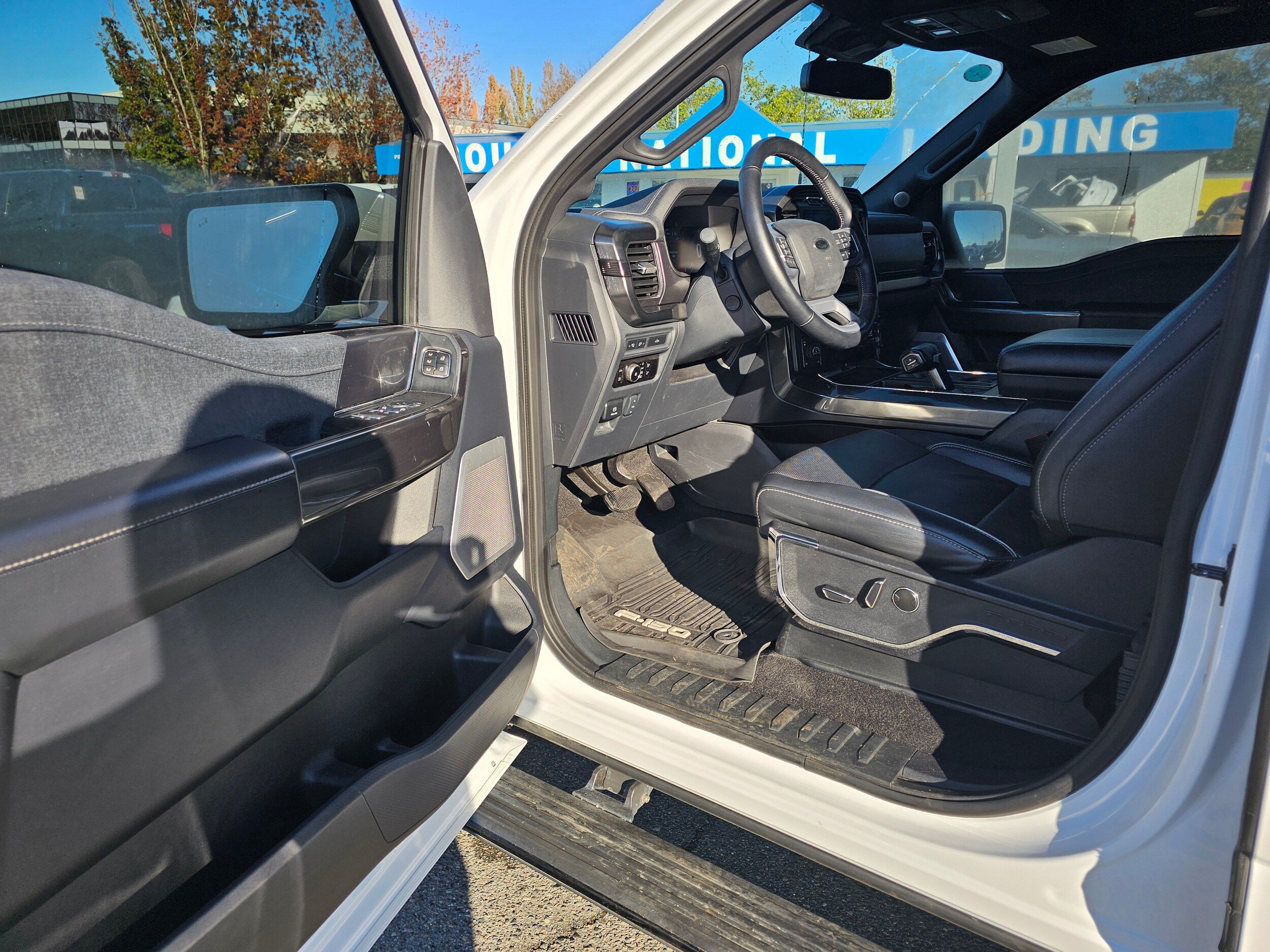 Used 2023 Ford F150 Lariat w/ Equipment Group 502A High AWD/4WD image 21