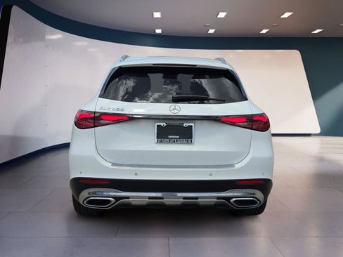 Used 2023 Mercedes-Benz GLC 300 image 4