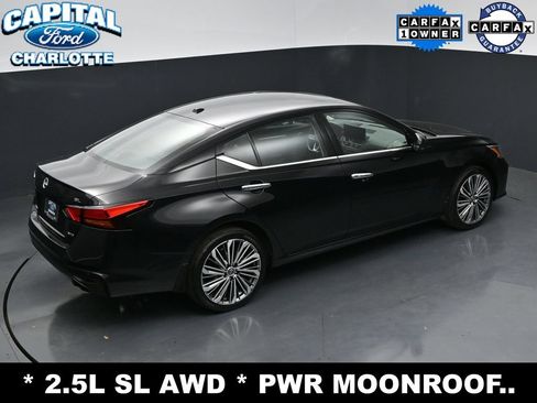 Used 2024 Nissan Altima 2.5 SL AWD/4WD image 30
