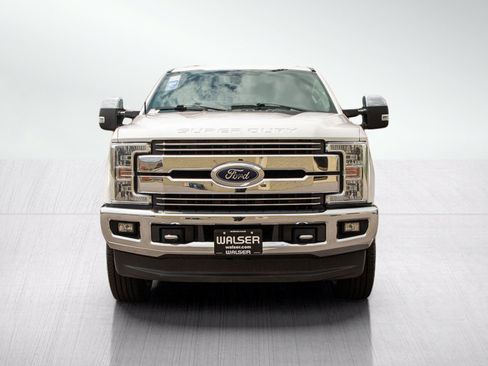 Used 2019 Ford F250 Lariat w/ Chrome Package AWD/4WD image 9