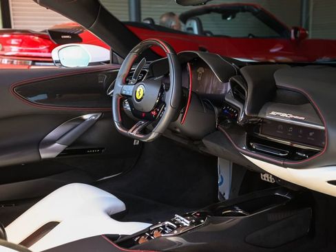 Certified 2025 Ferrari SF90 Spider AWD/4WD image 50