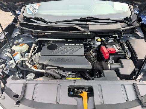 Used 2023 Nissan Rogue S AWD/4WD image 28