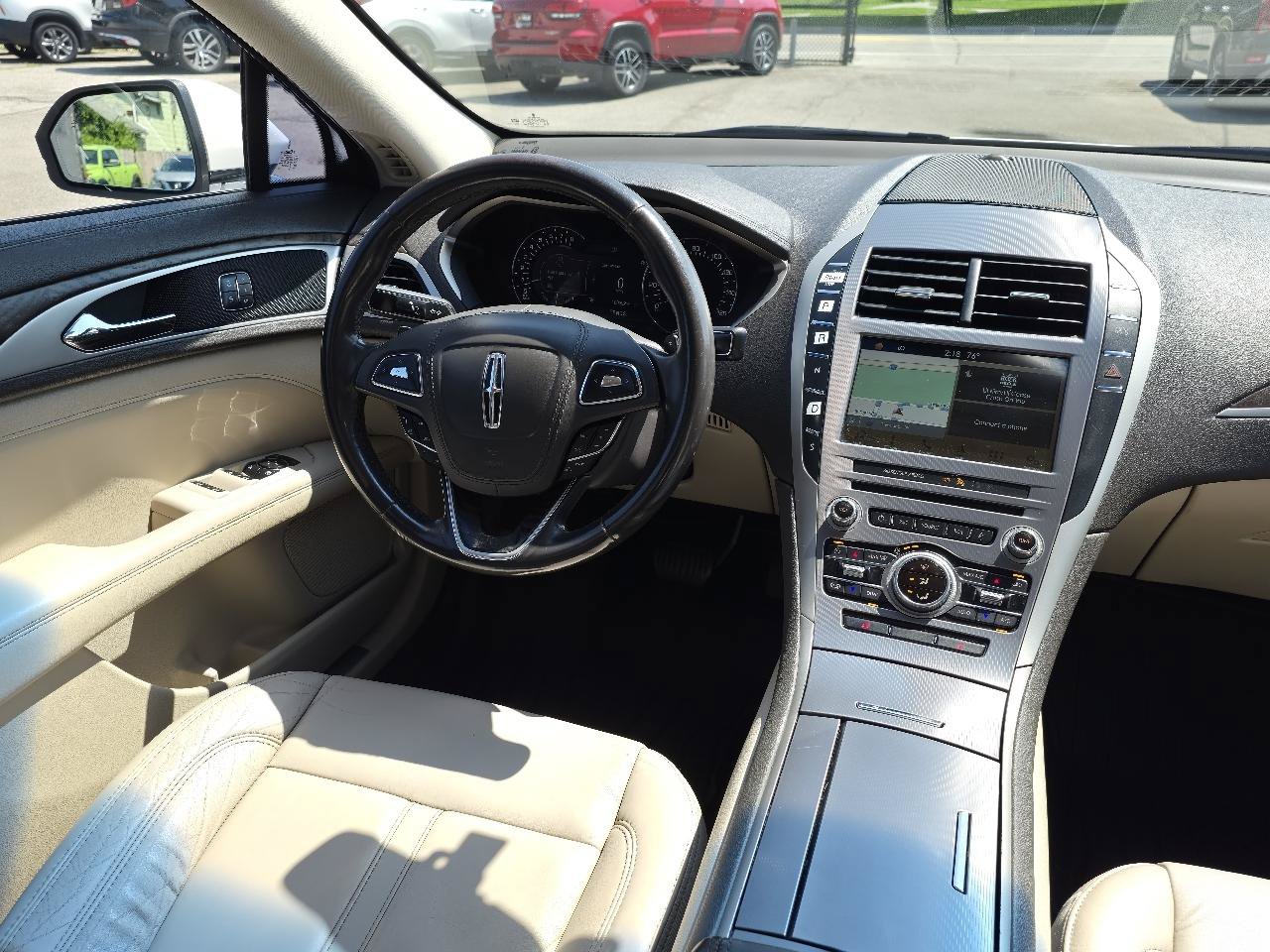 Used 2018 Lincoln MKZ Select w/ Select Plus Package AWD/4WD image 23