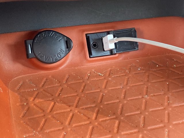 Used 2019 Toyota RAV4 Adventure w/ Cold Weather Package AWD/4WD image 25